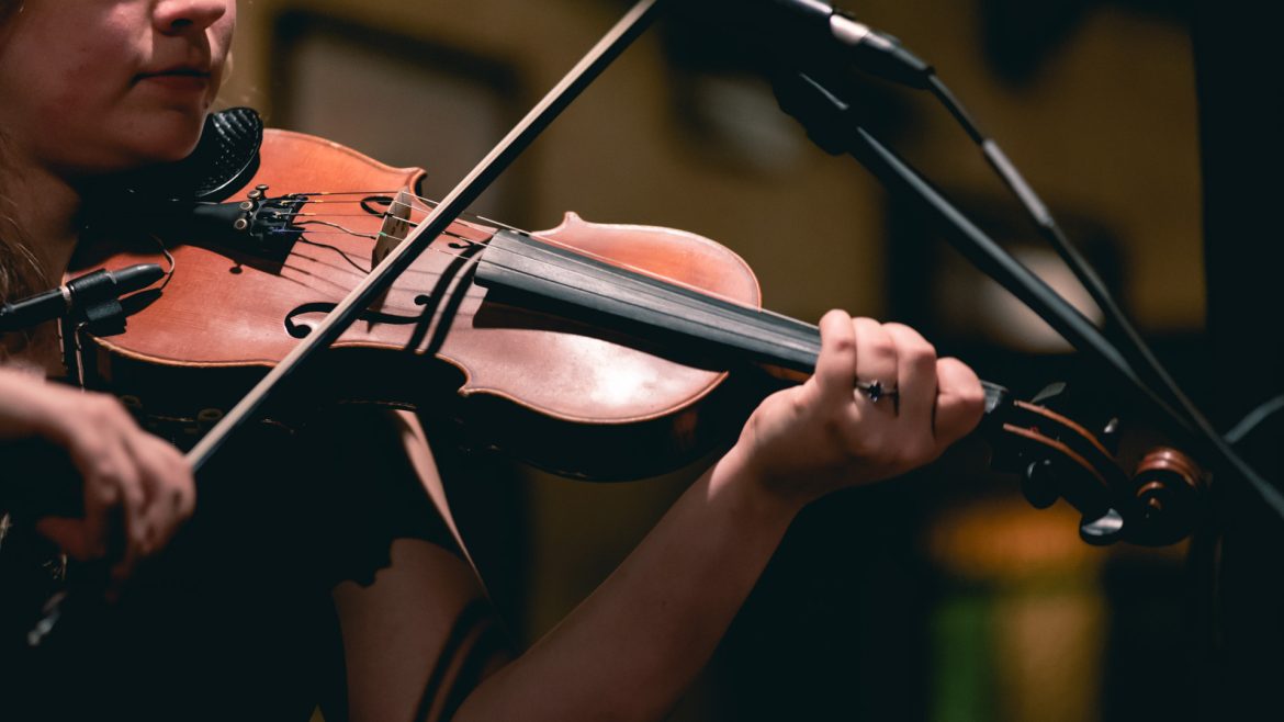 Everything You Should Consider Before Purchasing a Fiddle or Violin